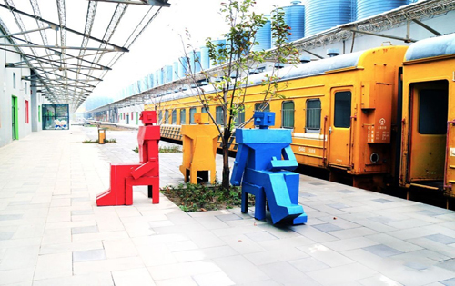 北京塞隆国际文化创意园机器人